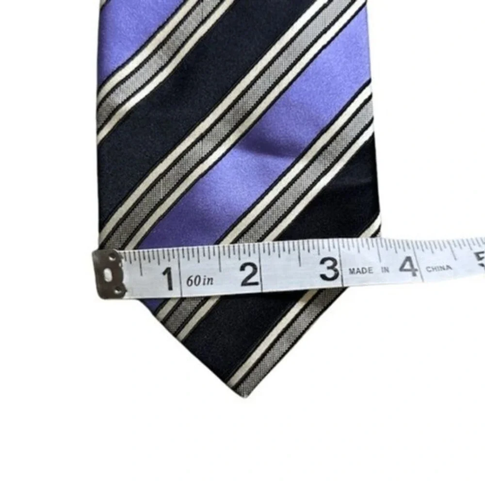 Donald J.‎ Trump Men's Makers Striped Silk Neck Tie Gray Blue